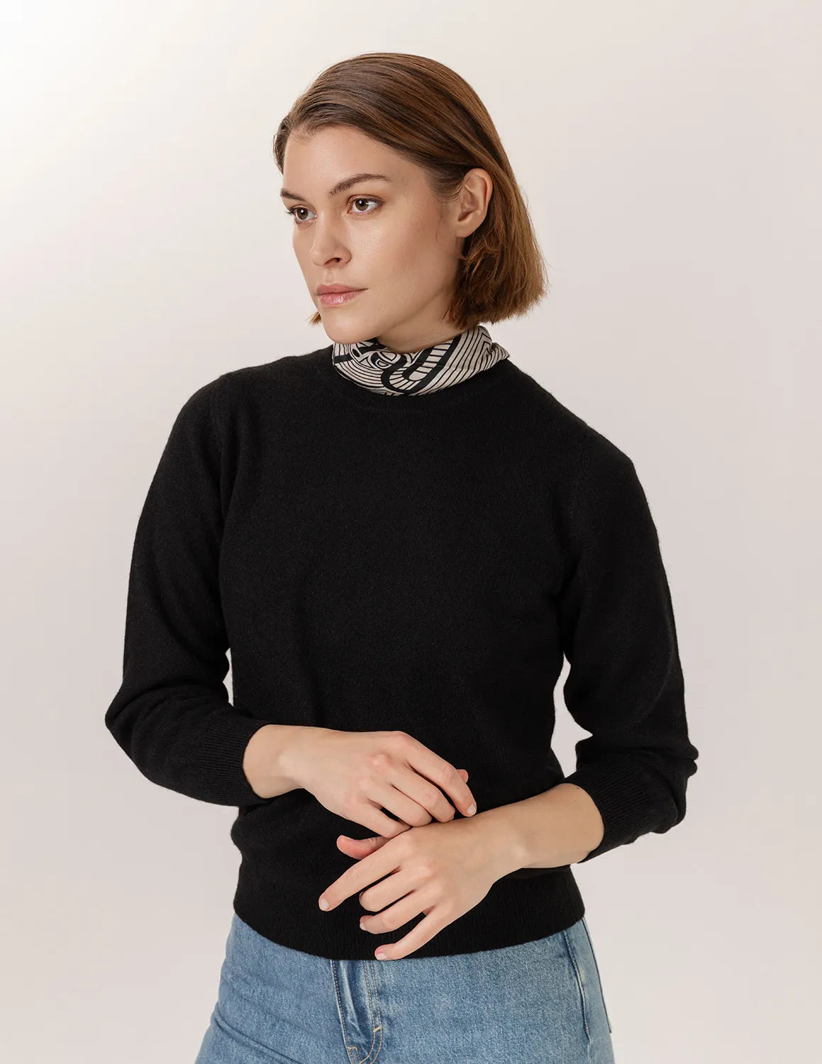 Noyon Sweater Black